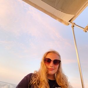 Meet your Posher, Grace